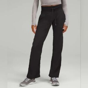 Lululemon Dance Studio Mid-Rise Pant (Black), Size 6